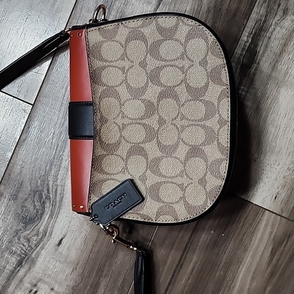 Coach handbag, small - Picture 6 of 6